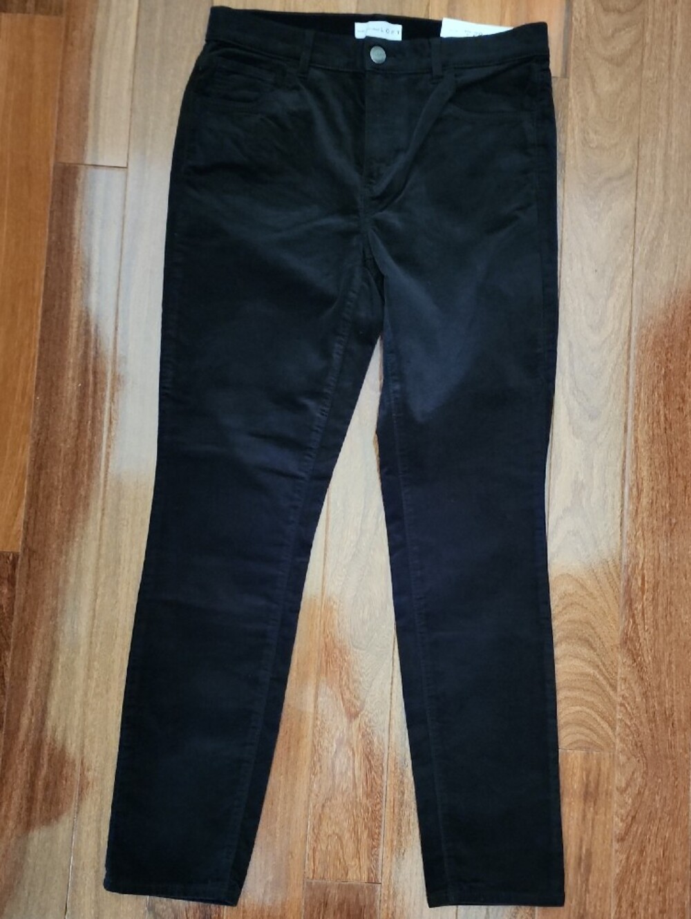 LOFT NWT Black Velvet  Skinny Pants Size 6 Women's